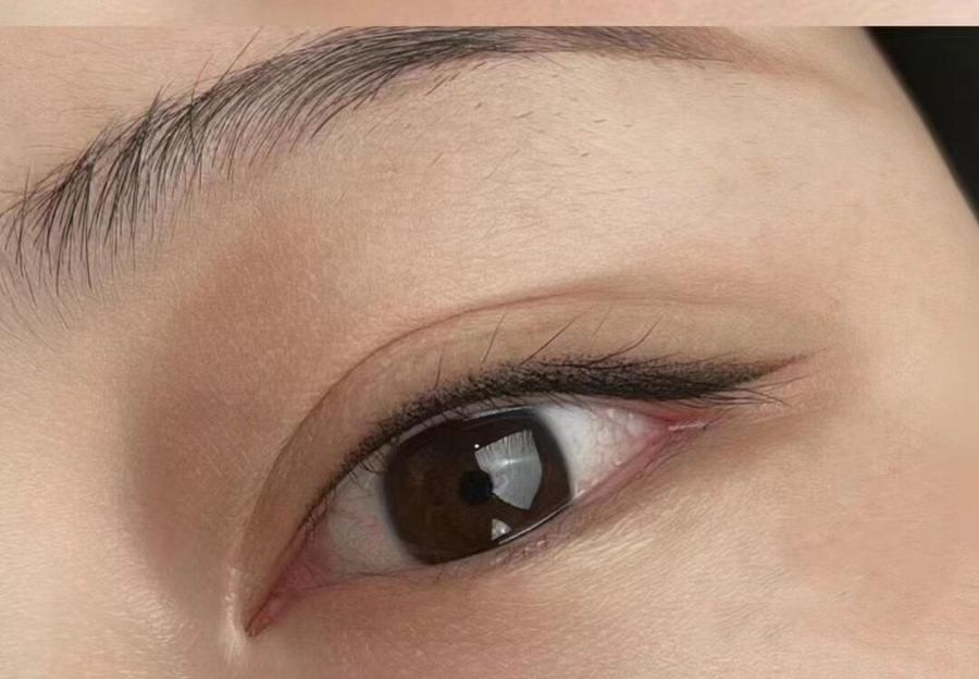 Eyeliner reference